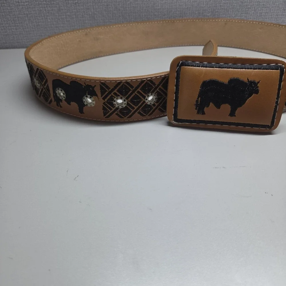 Brown Leather Western Embroidered Style Belt Bull Rodeo Toro